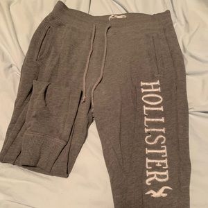 XS Gray Girl’s / Women’s Hollister Sweatpants / Joggers ~ Slightly Worn